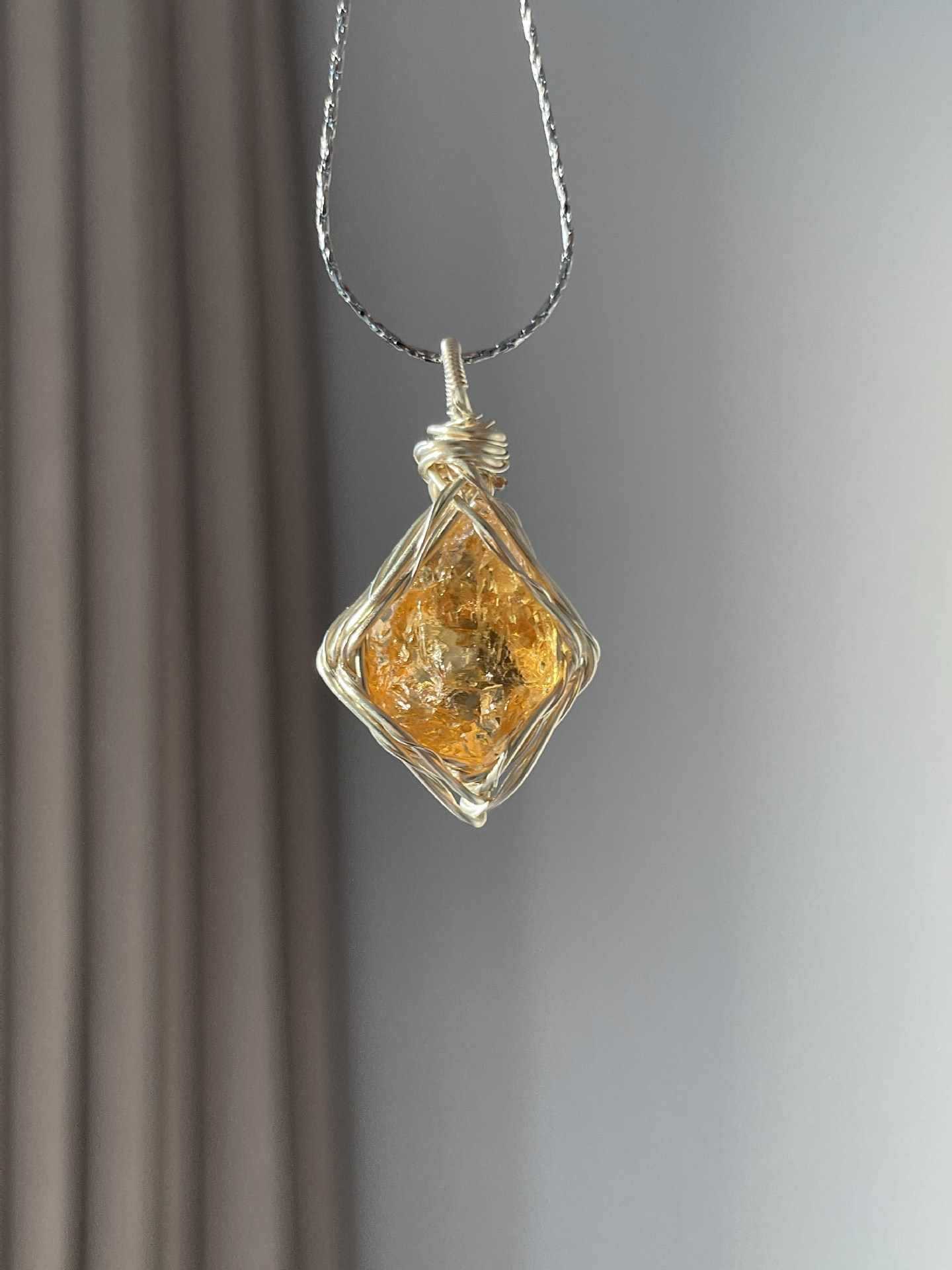 Original Handmade Winding Necklace Pendant Aquamarine Amethyst Gem Grade