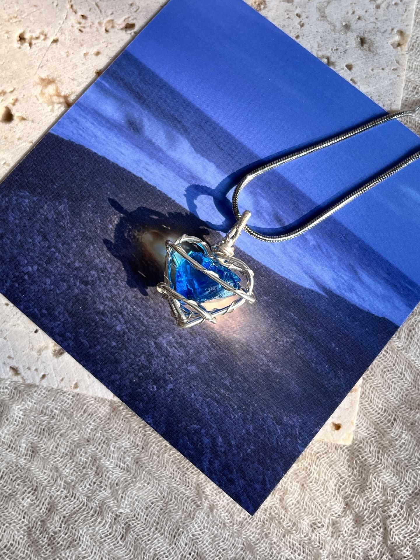Original Handmade Winding Necklace Pendant Aquamarine Amethyst Gem Grade