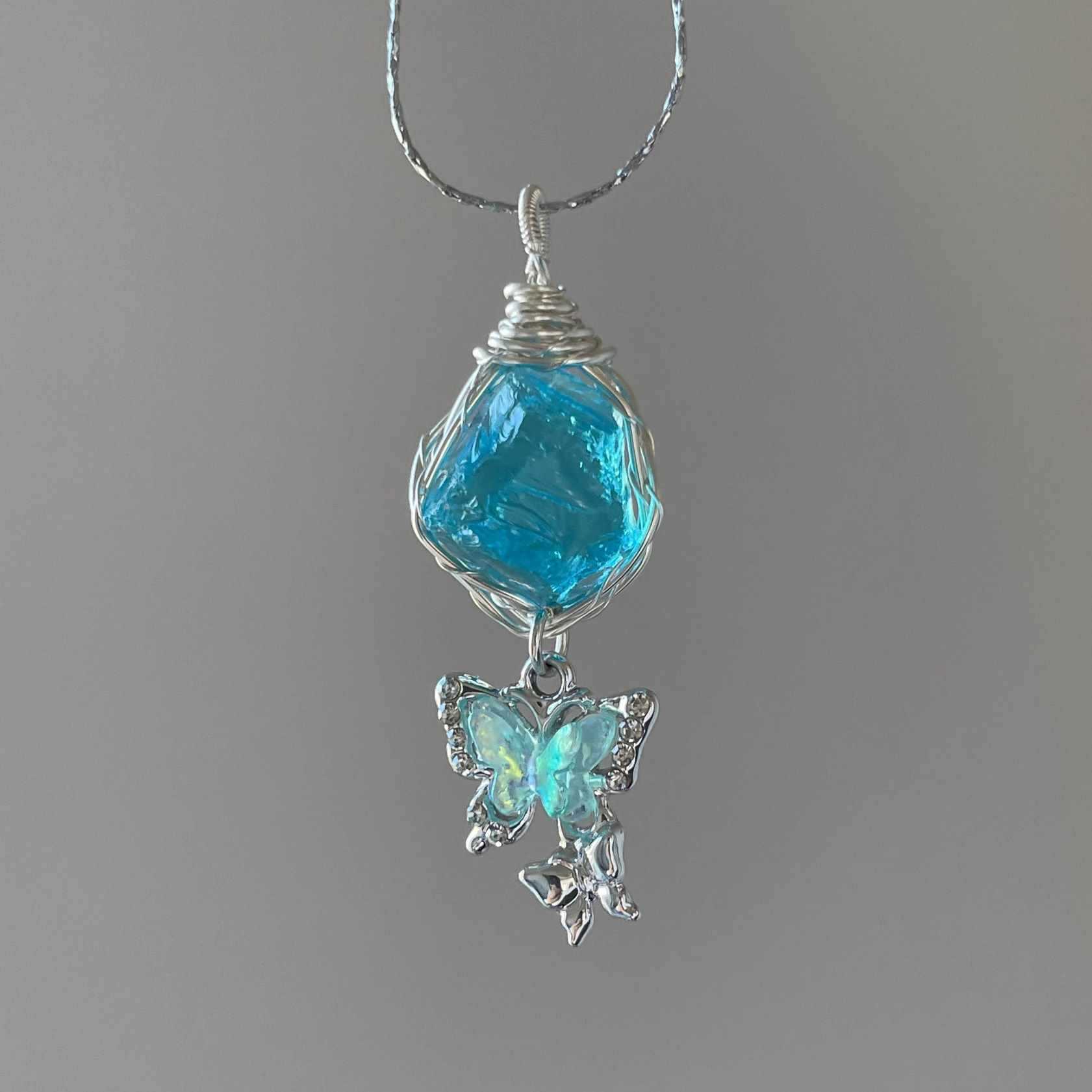 Original Handmade Winding Necklace Pendant Aquamarine Amethyst Gem Grade